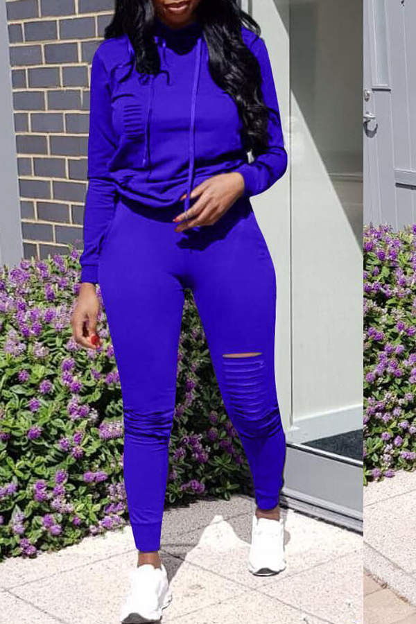 Lovely Casual Hooded Collar Broken Holes Royalblue Blending Two-piece Pants Set
Lovely Casual Hooded Collar Broken Holes Royalblue Blending Two-piece Pants Set