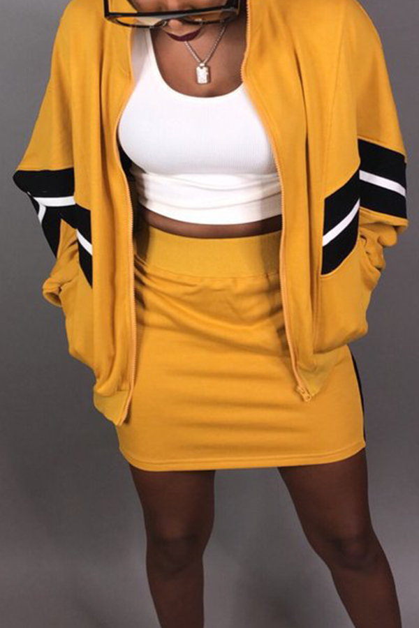 Lovely Casual Patchwork Yellow Blending Two-piece Skirt Set(Without T-shirt)
Lovely Casual Patchwork Yellow Blending Two-piece Skirt Set(Without T-shirt)