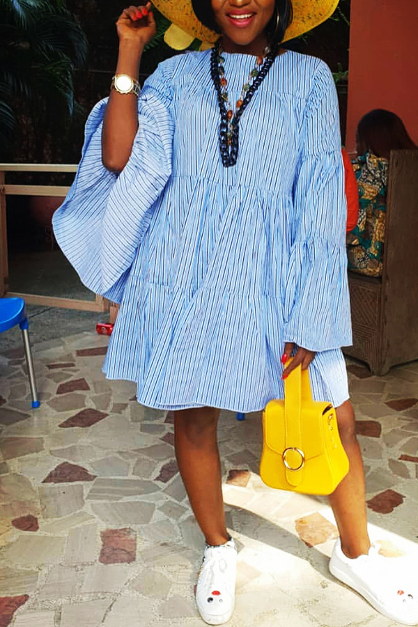 Lovely Casual Flare Sleeves Striped Light Blue Twilled Satin Knee Length Dress
Lovely Casual Flare Sleeves Striped Light Blue Twilled Satin Knee Length Dress