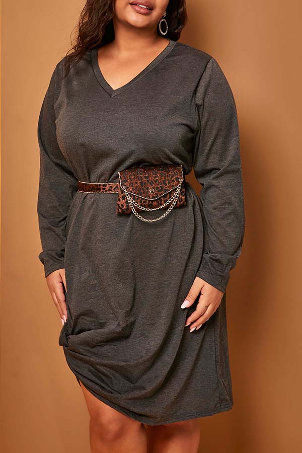 Lovely Casual V Neck Loose Knee Length Plus Size Dress(Without Belt, Grey black
Lovely Casual V Neck Loose Knee Length Plus Size Dress(Without Belt, Grey black