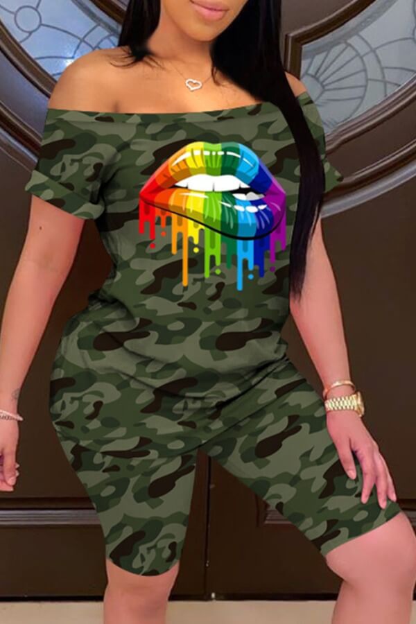 Lovely Plus Size Casual Camo Print Army Green Two-piece Shorts Set, Army green camouflag
Lovely Plus Size Casual Camo Print Army Green Two-piece Shorts Set, Army green camouflag