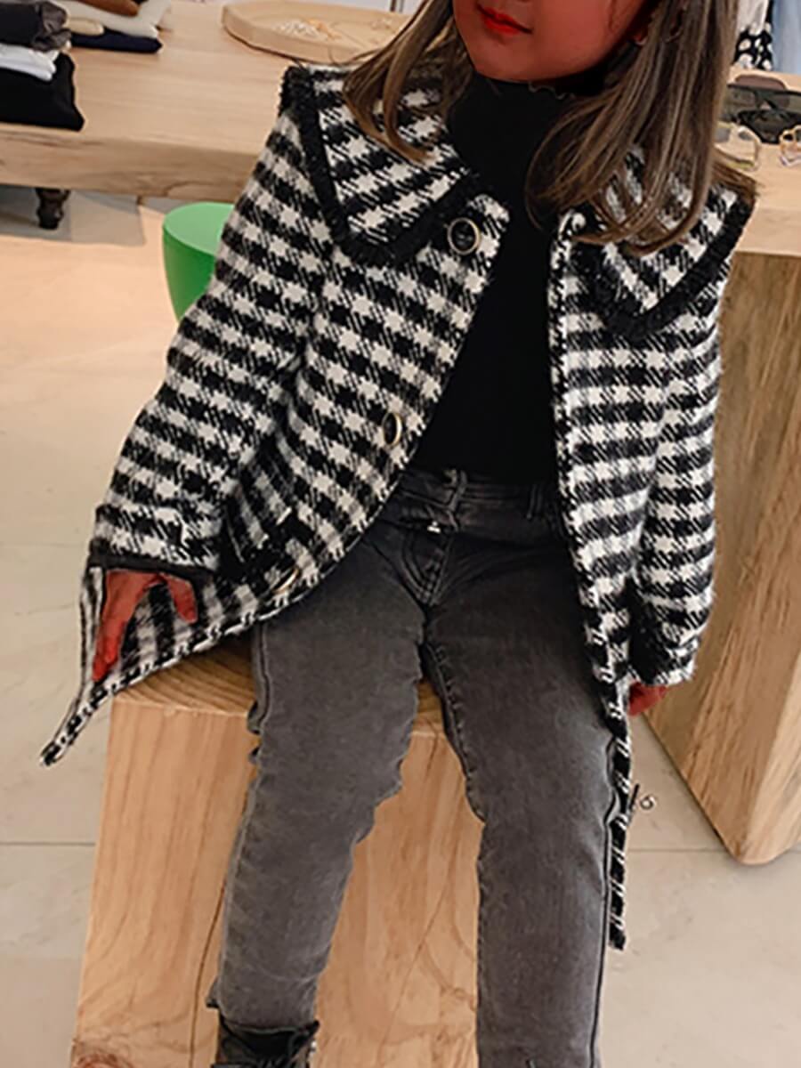 Lovely Stylish Turndown Collar Grid Print Black And White Girl Coat, Black & white tartan
Lovely Stylish Turndown Collar Grid Print Black And White Girl Coat, Black & white tartan