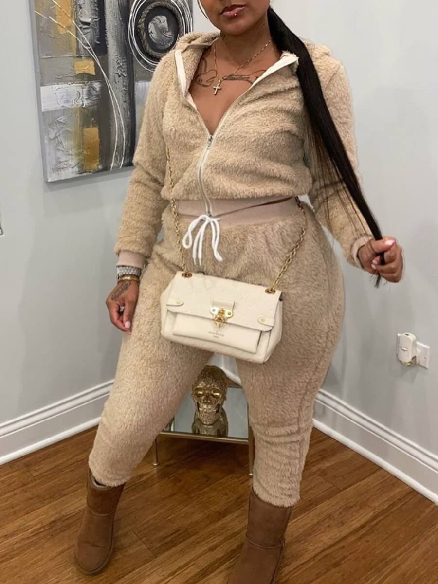 Lovely Casual Hooded Collar Drawstring Apricot Plus Size Two-piece Pants Set
Lovely Casual Hooded Collar Drawstring Apricot Plus Size Two-piece Pants Set