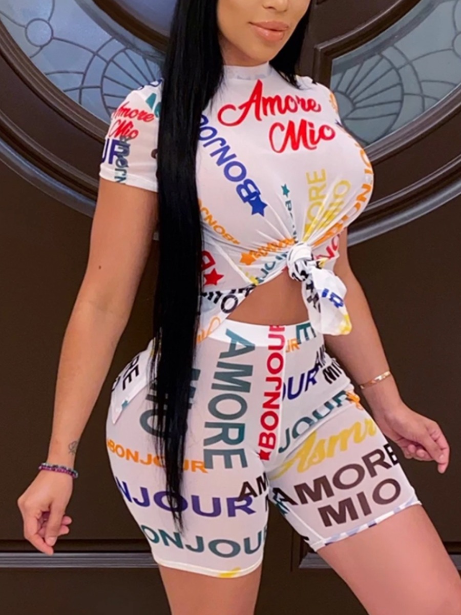 Lovely Casual Letter Print Patchwork White Two Piece Shorts Set (No-positioning Printing
Lovely Casual Letter Print Patchwork White Two Piece Shorts Set (No-positioning Printing