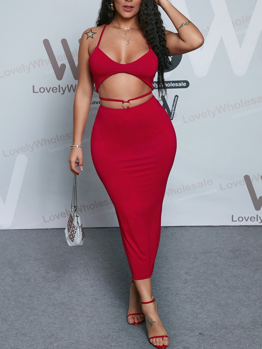 Lovely Sexy Criss Cross Metal Ring Decoration Red Two Piece Skirt Set
Lovely Sexy Criss Cross Metal Ring Decoration Red Two Piece Skirt Set