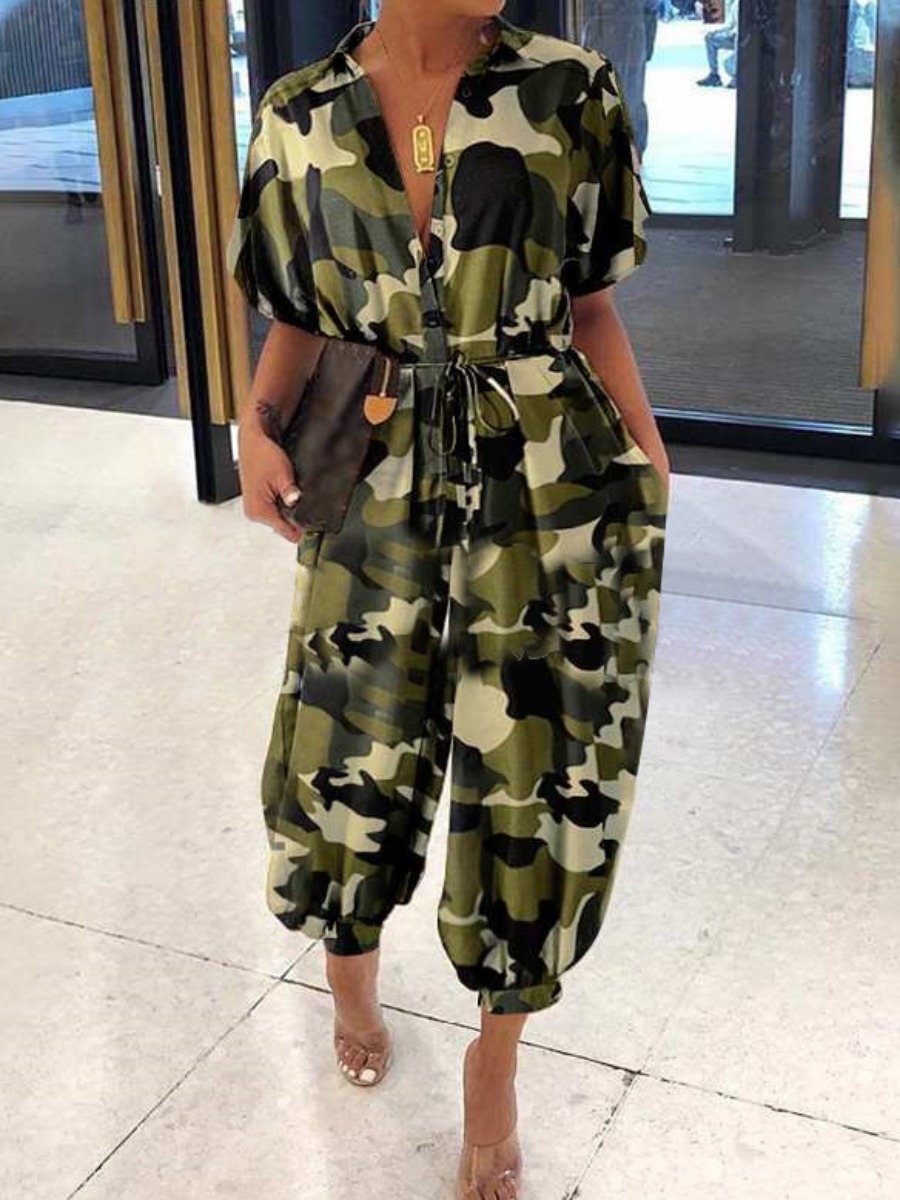 LW Street Turndown Collar Camo Print One-piece Jumpsuit, Army green camouflag
LW Street Turndown Collar Camo Print One-piece Jumpsuit, Army green camouflag