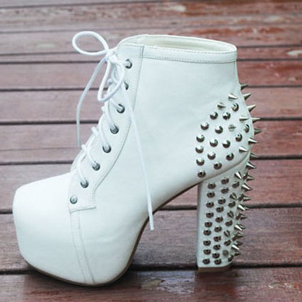 self lacing boots