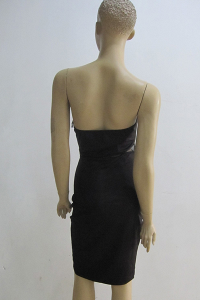 black strapless v neck dress