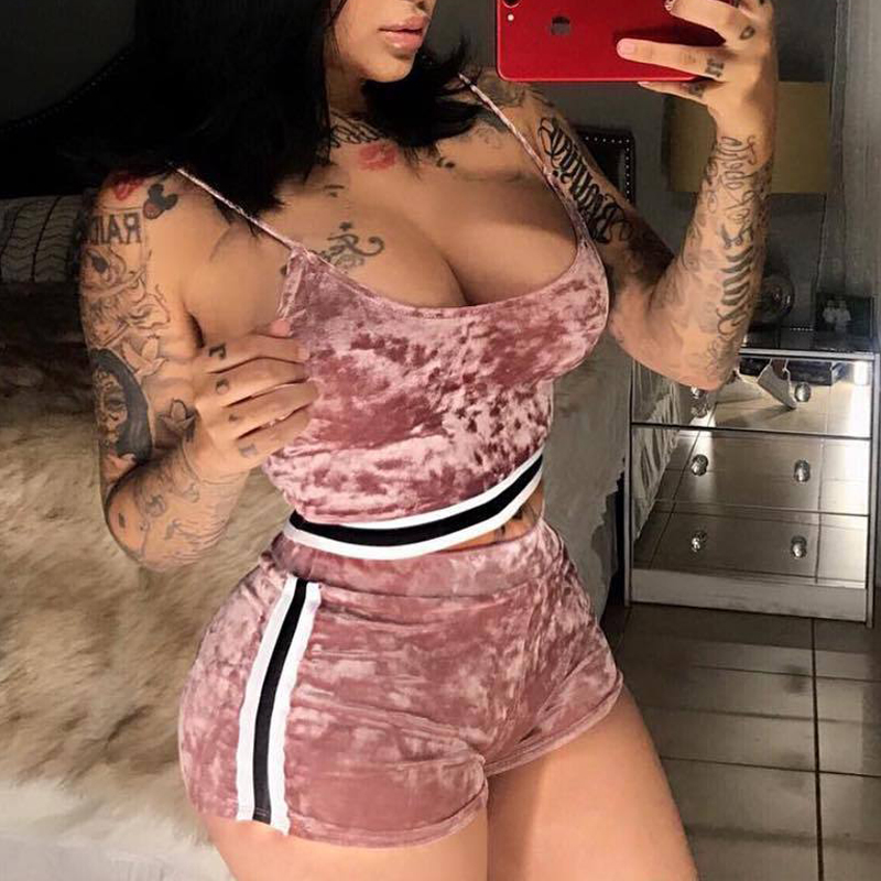 

Lovely Sexy U-shaped Neck Patchwork Pink Velvet Two-piece Shorts Set
