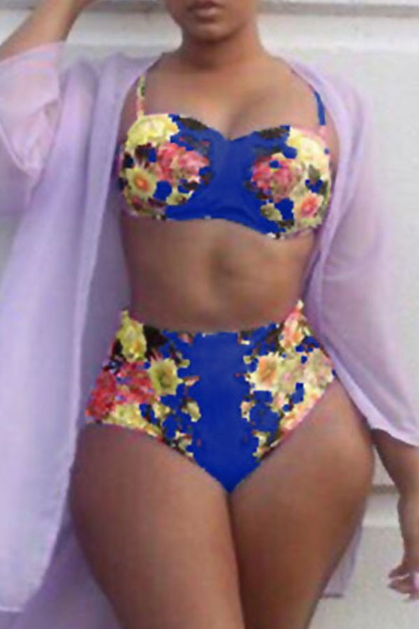 

Lovely Sexy Printed Royalblue Two-piece Swimwear (Without Shawl)