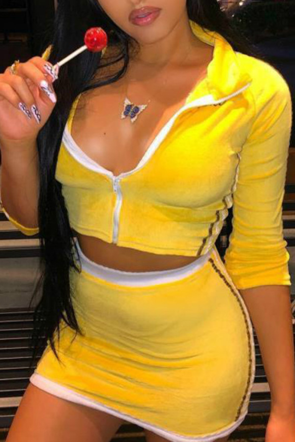

Lovely Casual Zipper Design Yellow Two-piece Skirt Set