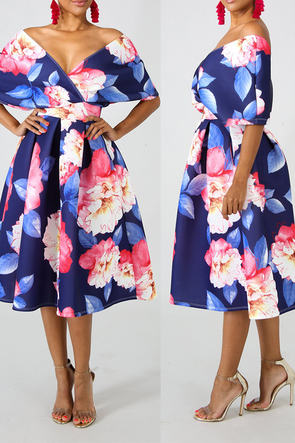 

Lovely Sweet Floral Printed Blue Knee Length Dress