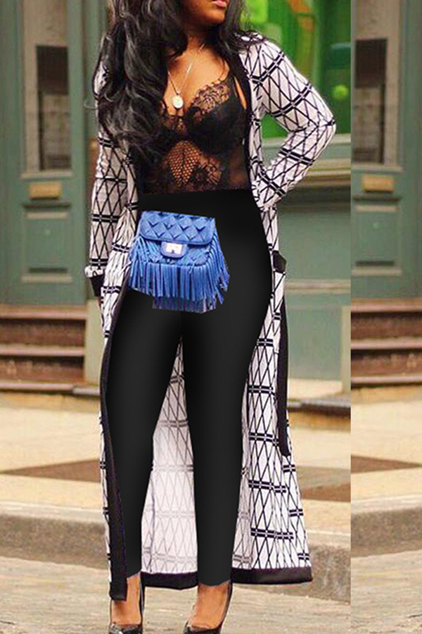 

Lovely Casual Geometric Printed Long White Knitting Coat