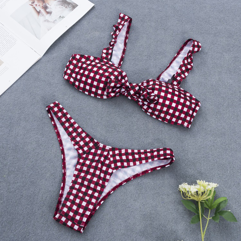 

Lovely Sexy Grids Printed Wine Two-piece Swimwear
