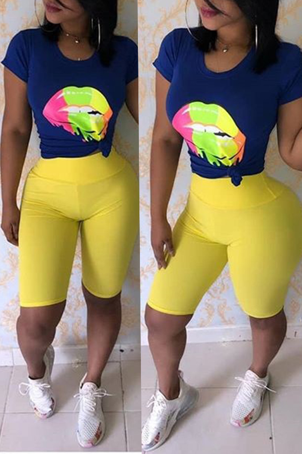 

Lovely Casual Printed Blue Two-piece Shorts Set