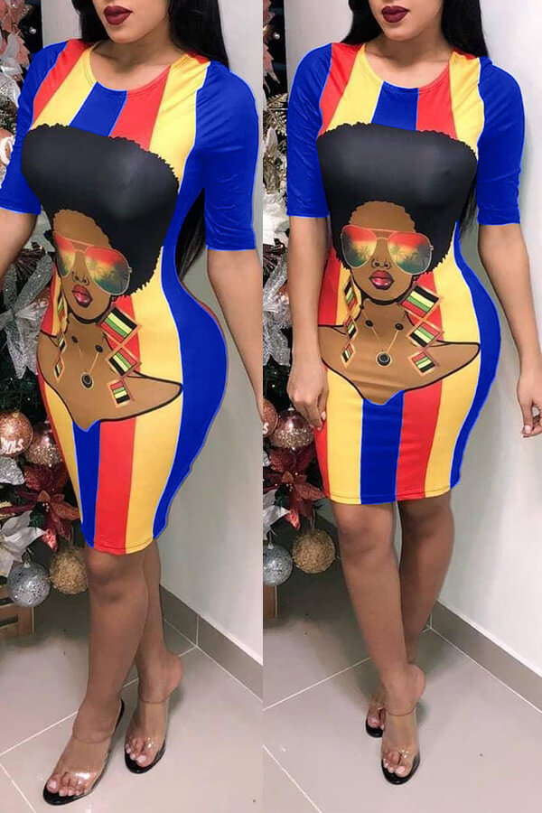 

Lovely Casual Printed Royal Blue Knee Length Dress, Royalblue