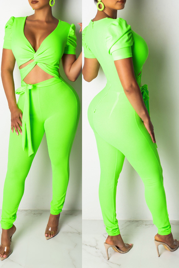 

Lovely Casual V Neck Hollow-out Green Two-piece Pants Set