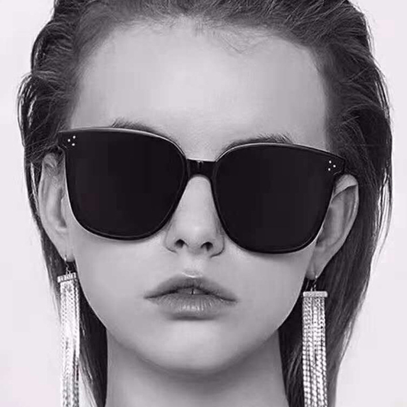 

Lovely Chic Black PC Sunglasses, Grey black