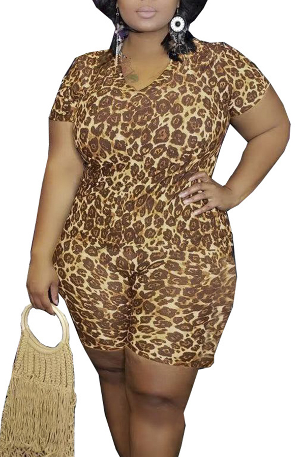 

Lovely Casual Printed Coffee Plus Size Two-piece Shorts Set