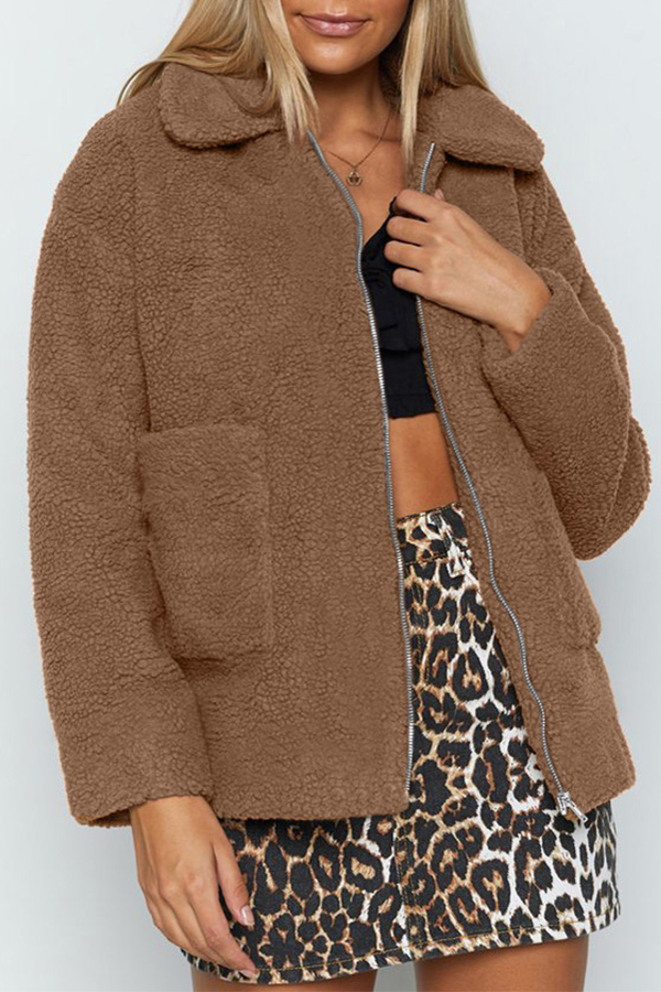 

Lovely Casual Pockets Design Light Tan Coat