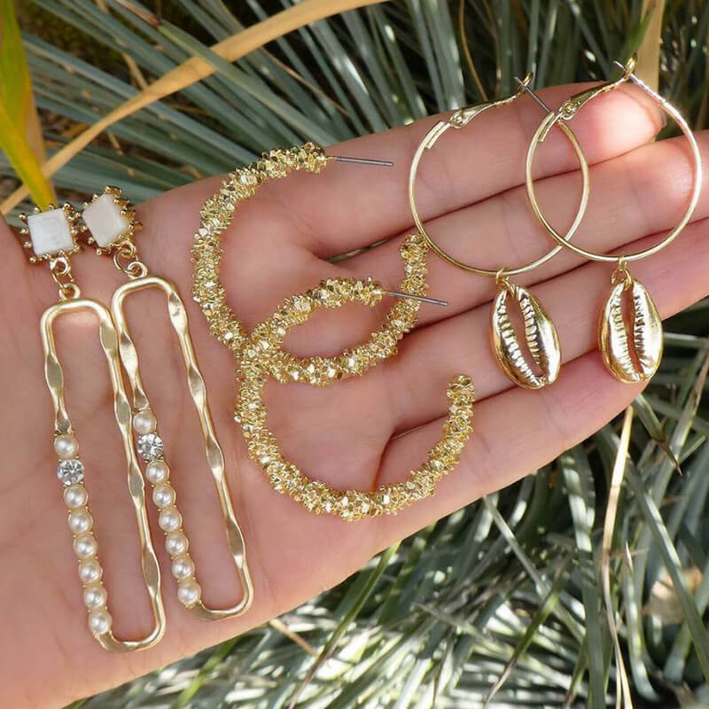 

Lovely Chic Three-piece Gold Earring
