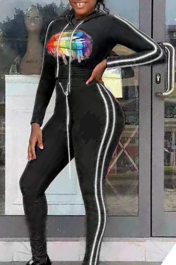 

Lovely Casual Hooded Collar Lip Printed Black Two-piece Pants Set