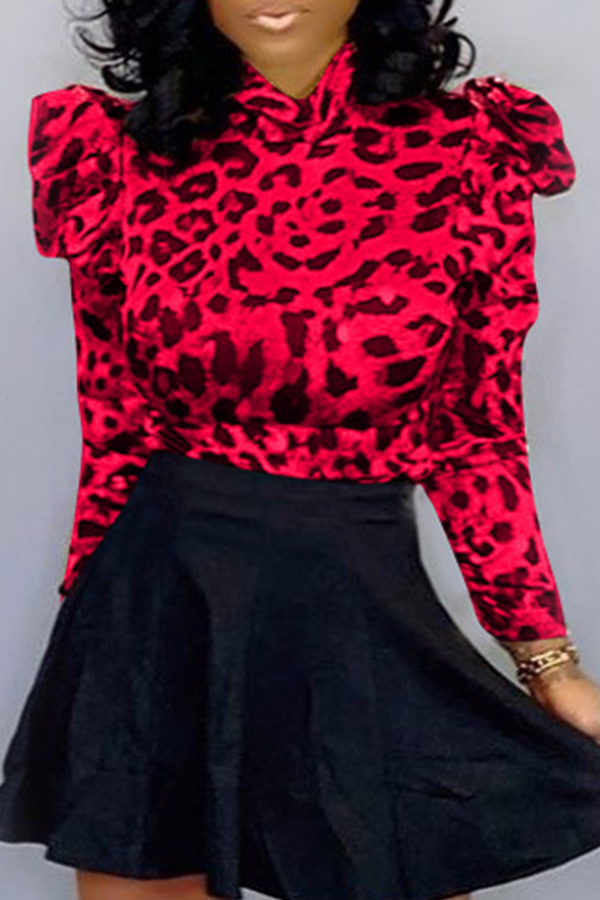 

Lovely Casual Printed Red Blouse