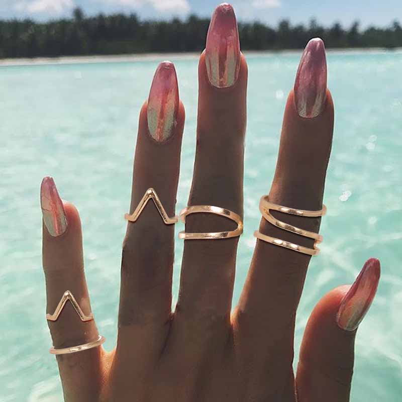 

Lovely Trendy 4-piece Gold Ring