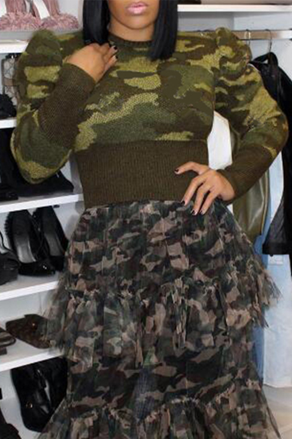 

Lovely Trendy Patchwork Camouflage Sweater, Camo