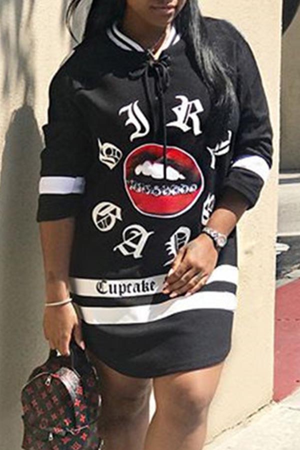 

Lovely Casual Lip Printed Black Mini Dress