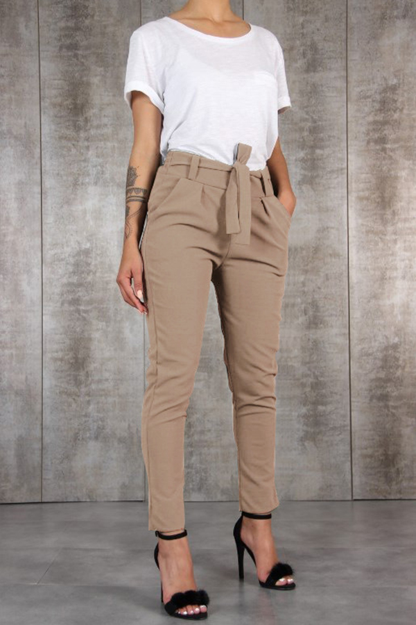 khaki jogger pants with belt loops