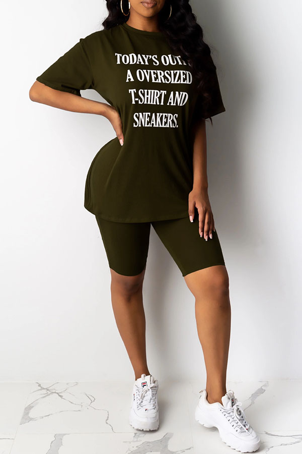 

Lovely Casual Letter Printed Green Two-piece Shorts Set