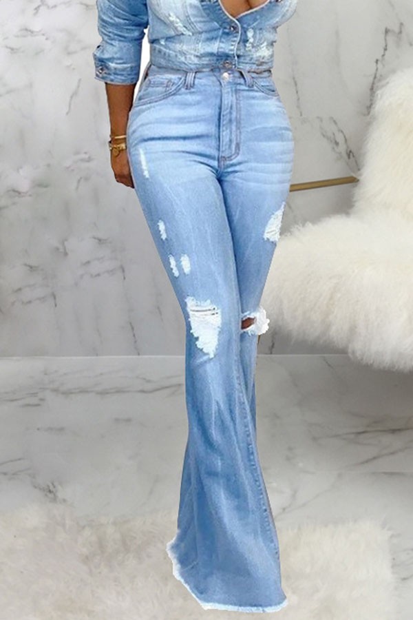 

Lovely Casual Flared Baby Blue Jeans