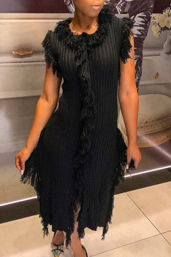 

Lovely Trendy Tassel Design Black Mid Calf Dress