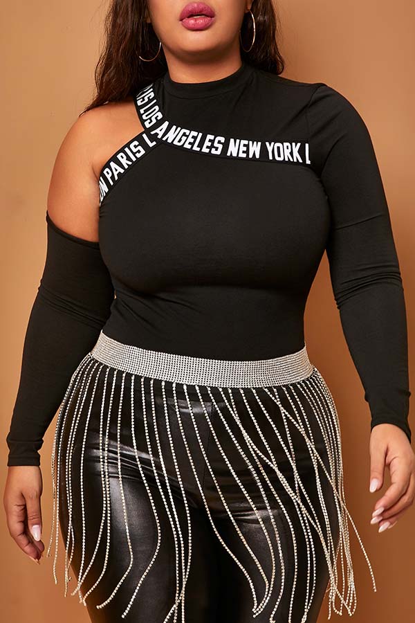 

Lovely Chic Hollow-out Black Plus Size T-shirt