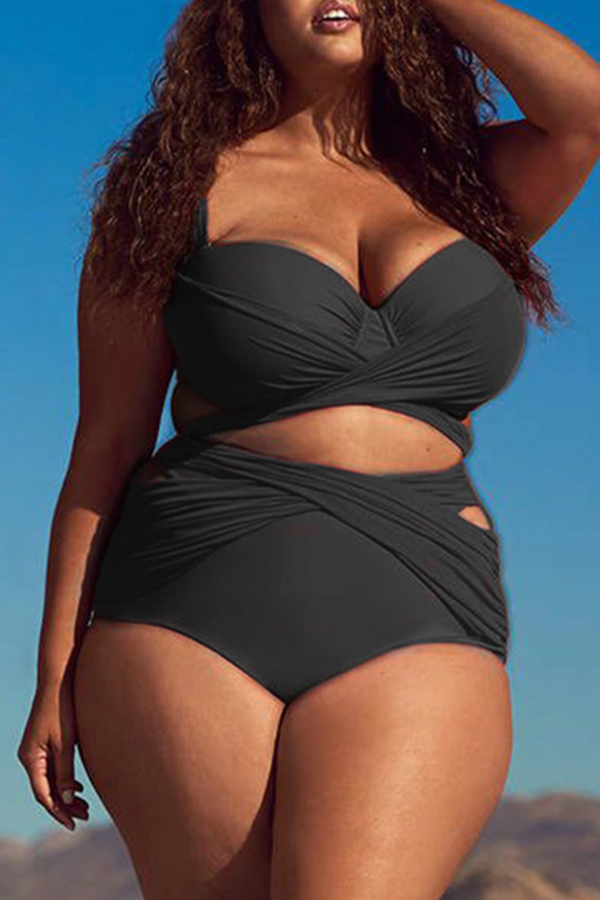 

Lovely Hollow-out Black Plus Size Two-piece Swimsuit