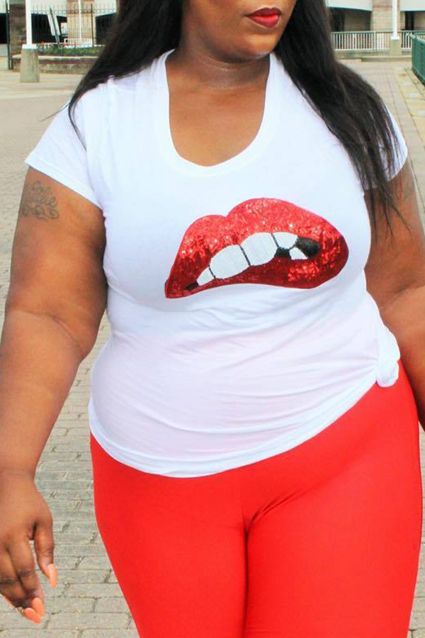 

Lovely Casual Lip Print White Plus Size T-shirt