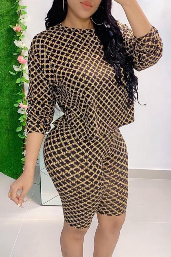 

Lovely Casual Plaid Print Brown Two-piece Shorts Set