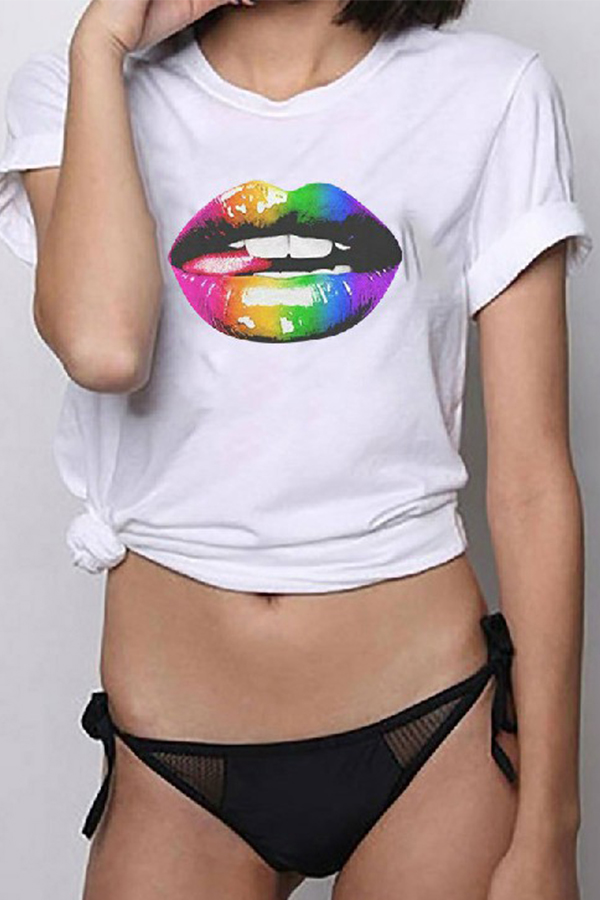 

Lovely Casual Lip Print White Plus Size T-shirt