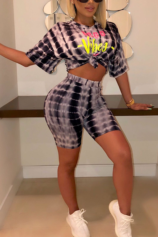

Lovely Trendy Print Black Two-piece Shorts Set