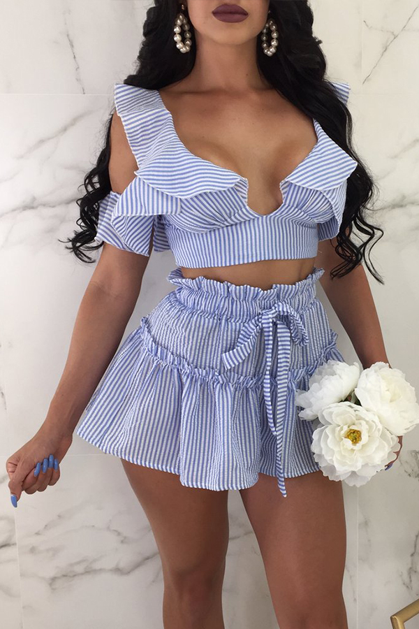 

Lovely Sweet Striped Blue Two-piece Shorts Set