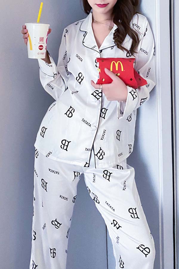

Lovely Casual Turndown Collar Letter Print White Sleepwear
