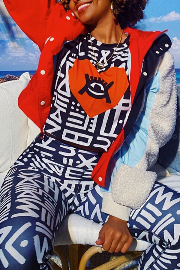 

Lovely Leisure Print Black Two-piece Pants Set