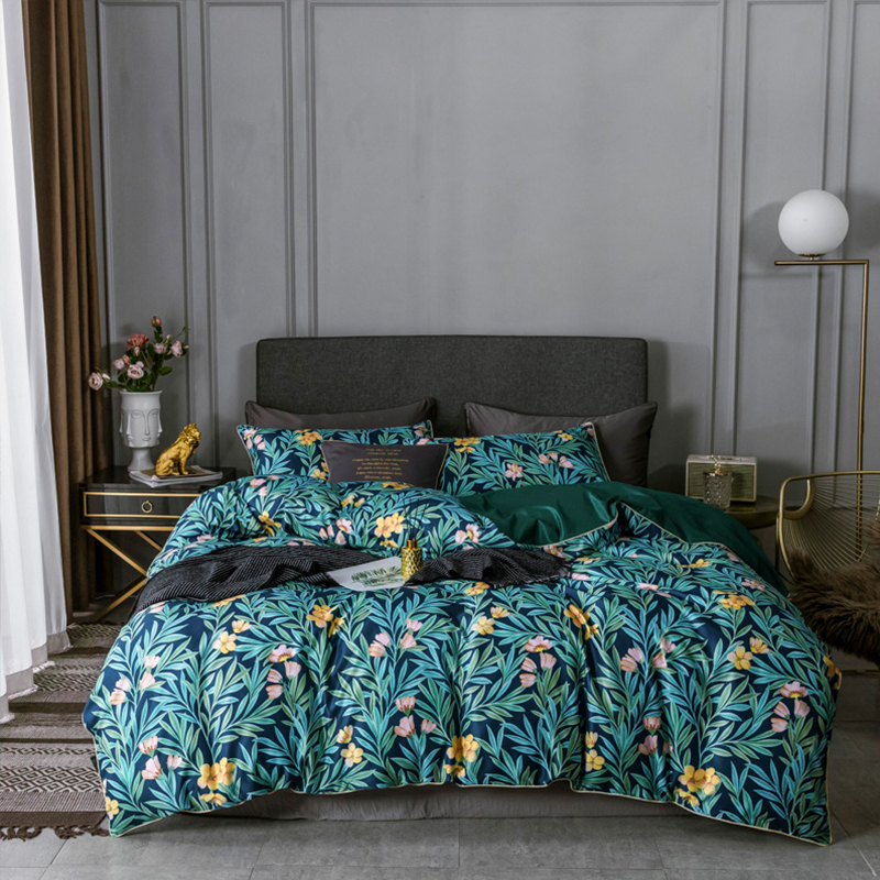 

Lovely Trendy Print Blackish Green Bedding Set, Black green