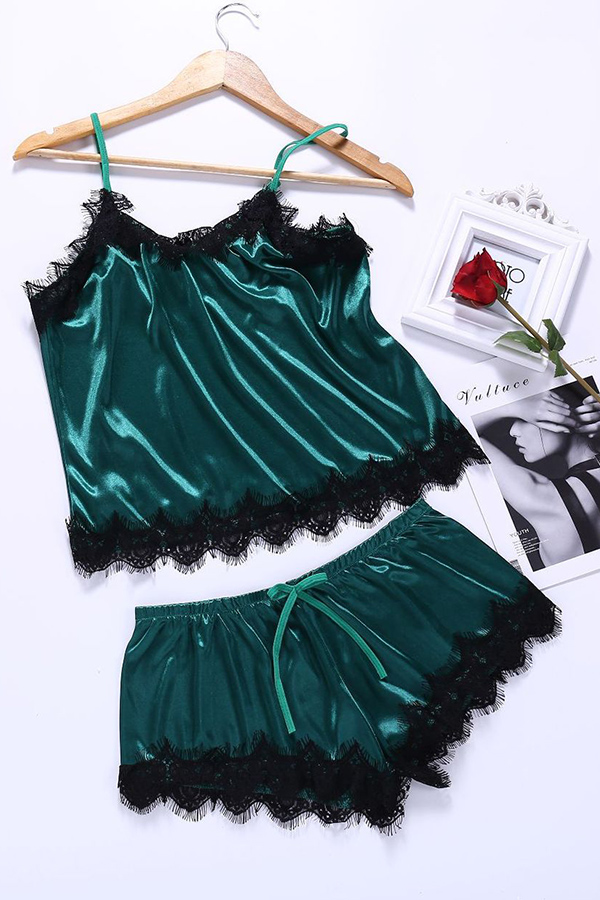 

Lovely Stylish Lace Hem Green Sleepwear