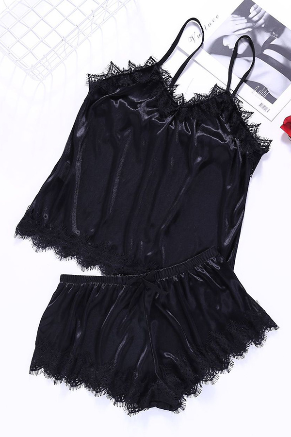 

Lovely Stylish Lace Hem Black Sleepwear
