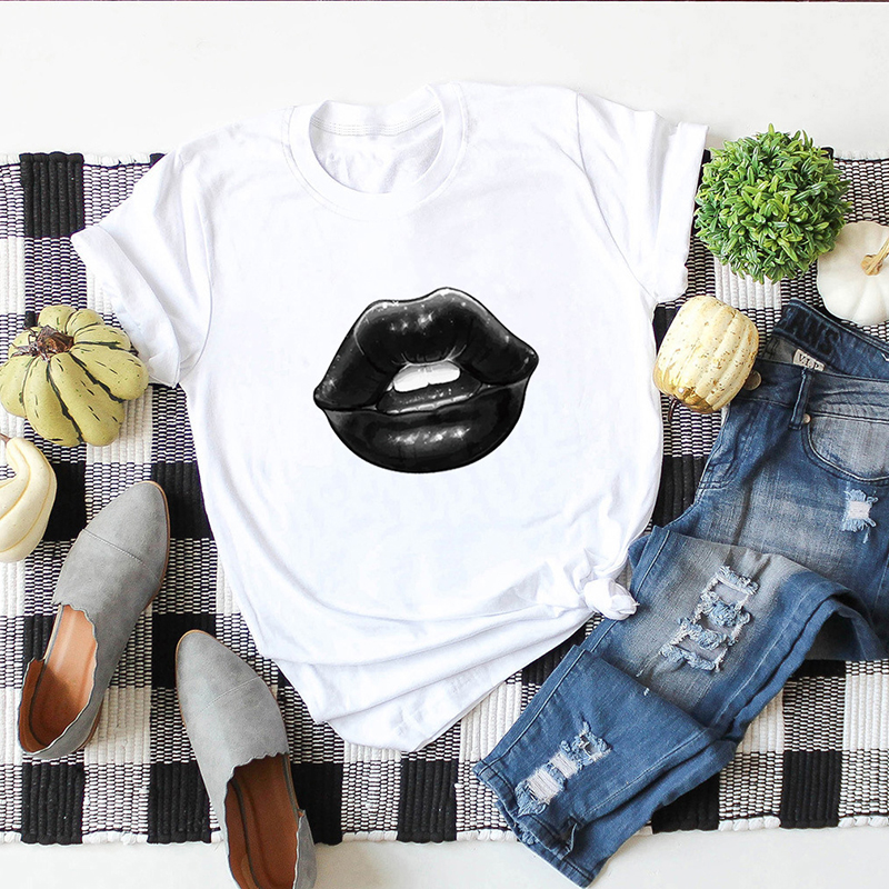 

Lovely Casual O Neck Lip Print White Plus Size T-shirt