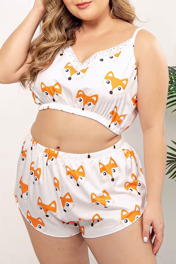 

Lovely Trendy Cartoon Print White Plus Size Sleepwear