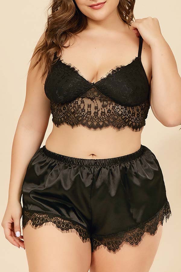 

Lovely Sexy Lace Hem Black Plus Size Sleepwear