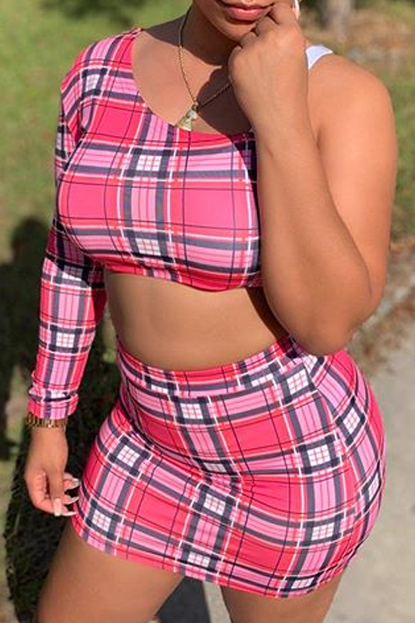 

Lovely Trendy Grid Pink Plus Size Two-piece Skirt Set